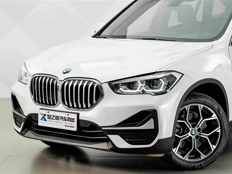BMW X1 — фото 10