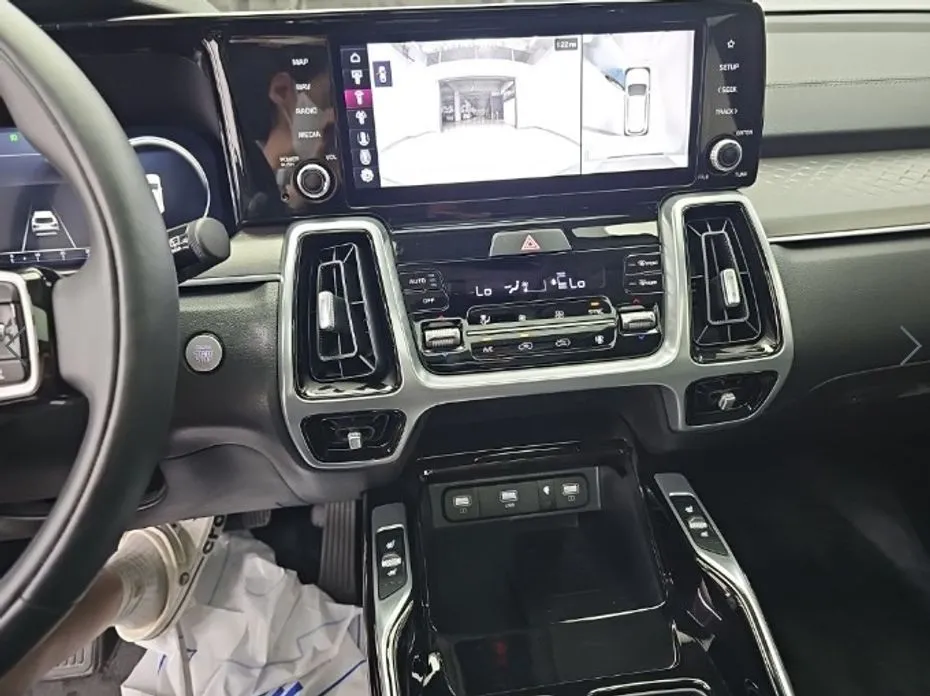 Kia Sorento — фото 4
