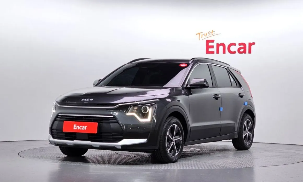 Kia Niro — фото 1