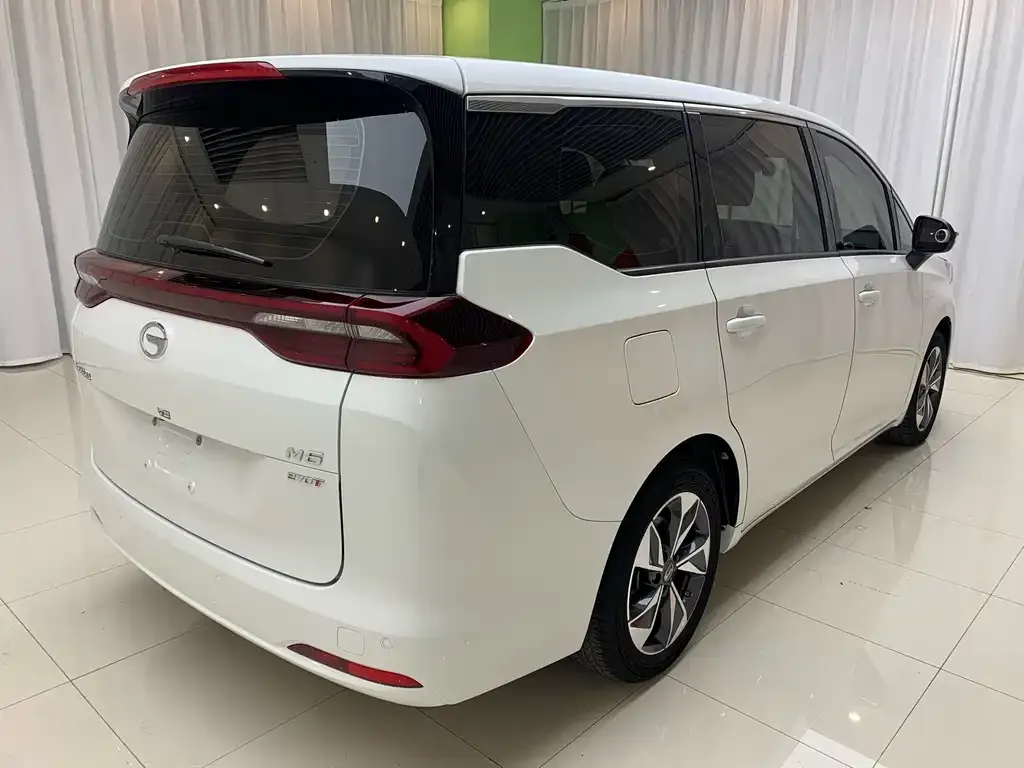 GAC Motor Trumpchi M6 — фото 2