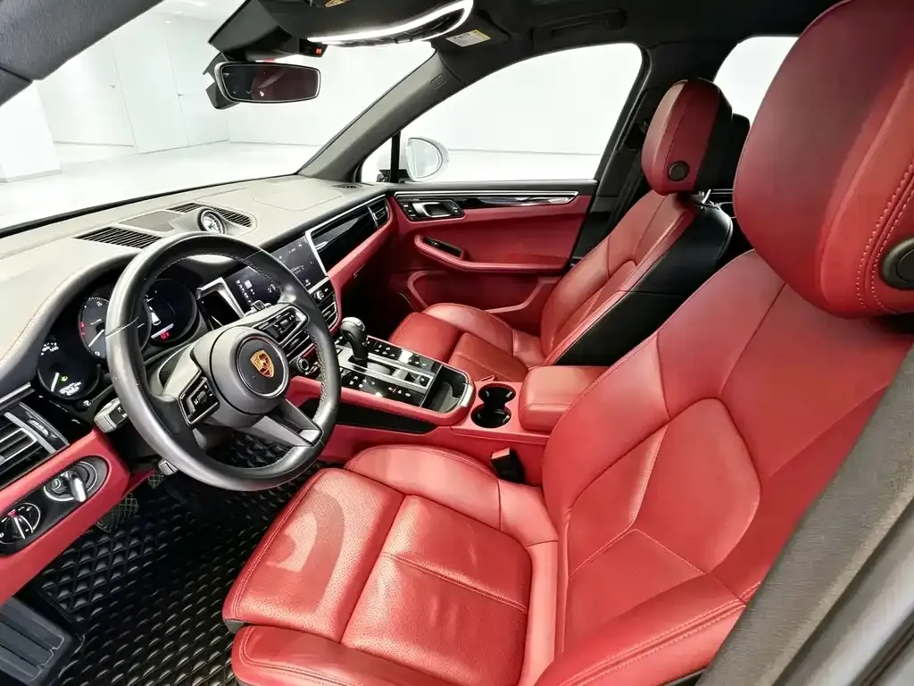 Porsche Macan — фото 7