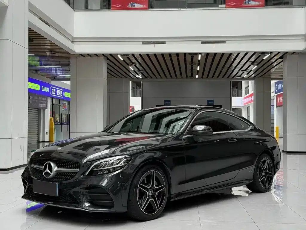 Mercedes-Benz C-Class (Import) — фото 1
