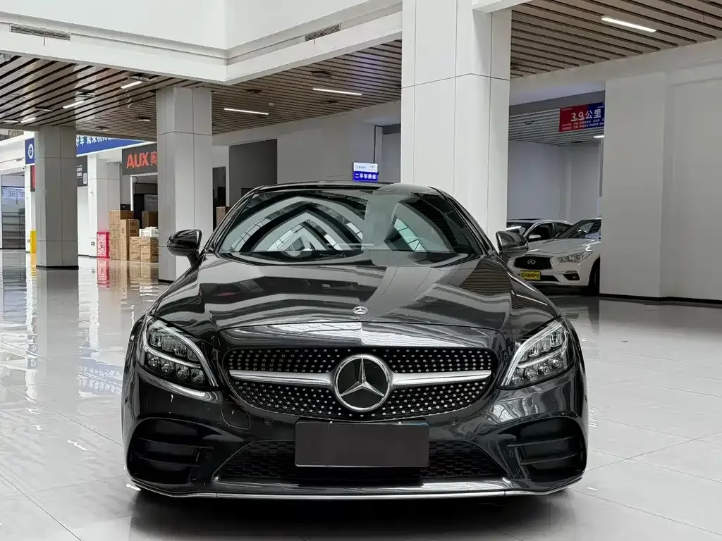 Mercedes-Benz C-Class (Import) — фото 4