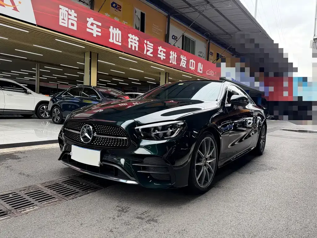 Mercedes-Benz E-Class (Import) — фото 1