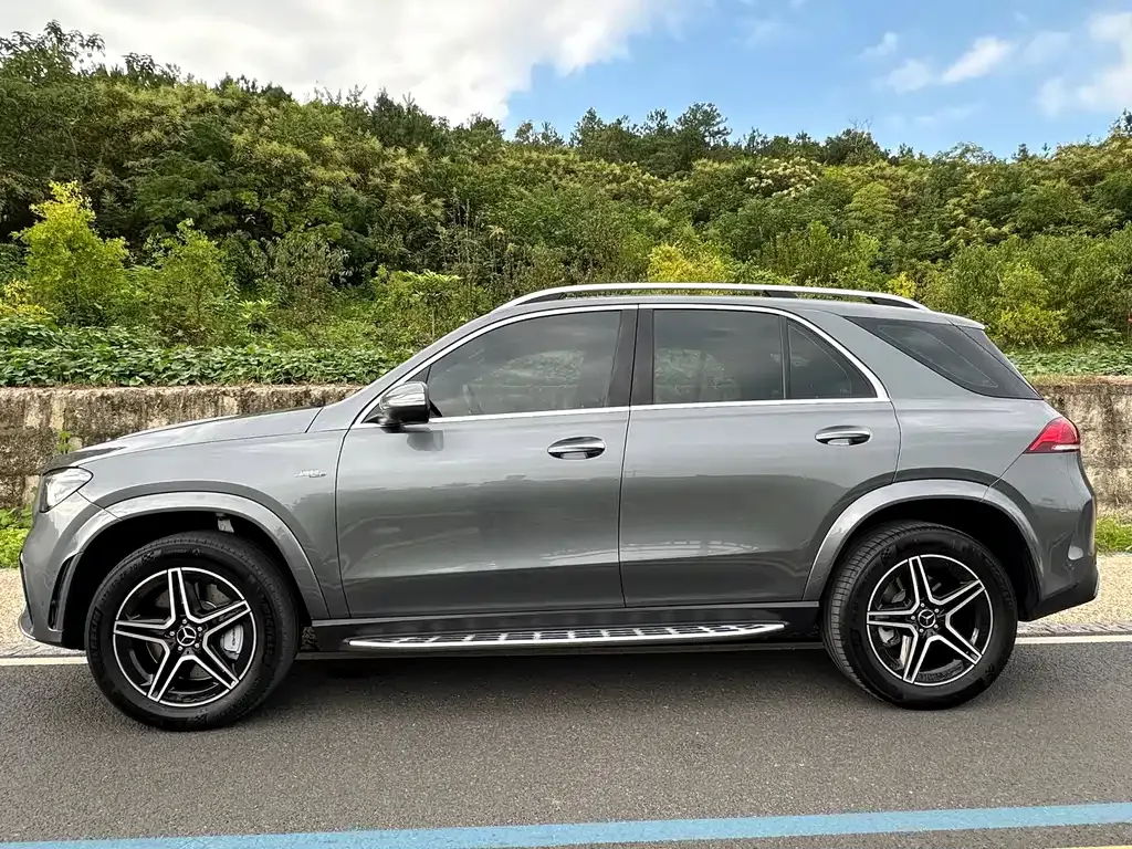 Mercedes-Benz GLE AMG — фото 9