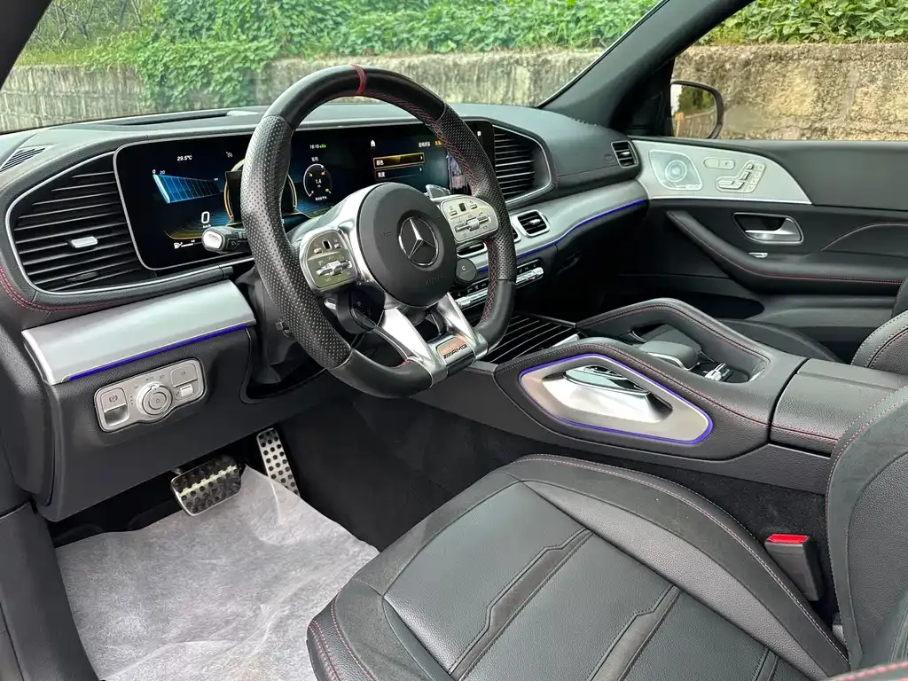 Mercedes-Benz GLE AMG — фото 10