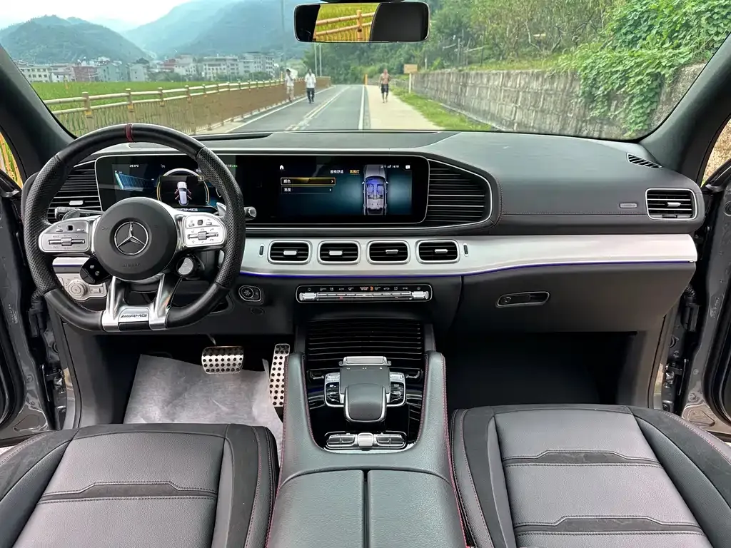 Mercedes-Benz GLE AMG — фото 6