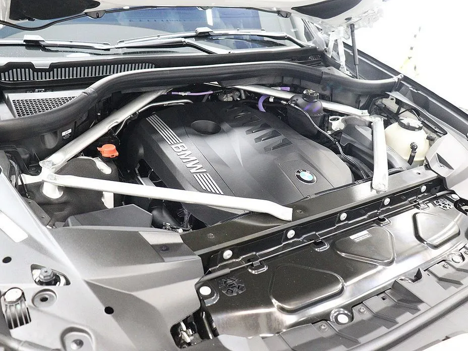 BMW X7 — фото 10