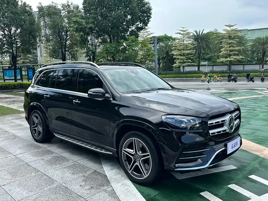 Mercedes-Benz GLS — фото 7
