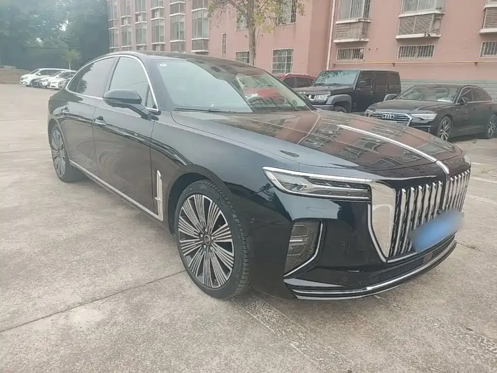 Hongqi H9 — фото 10