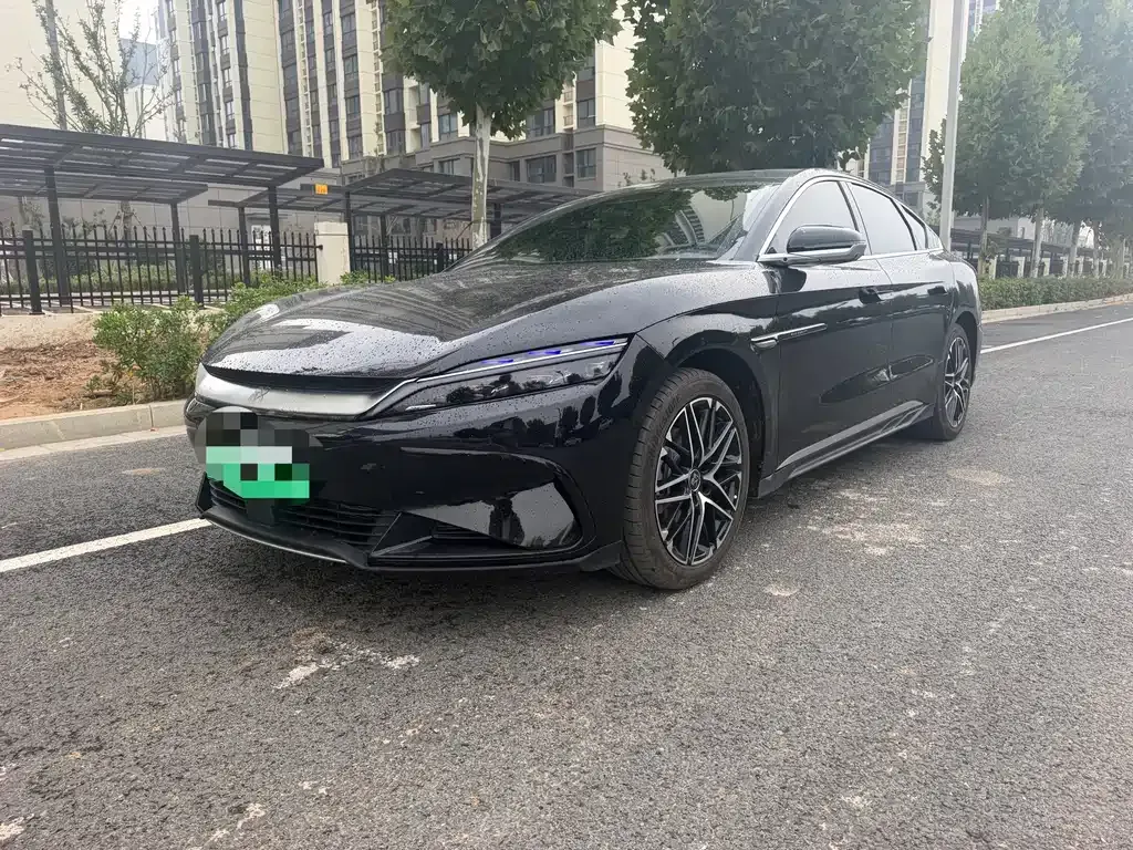 BYD Han — фото 1