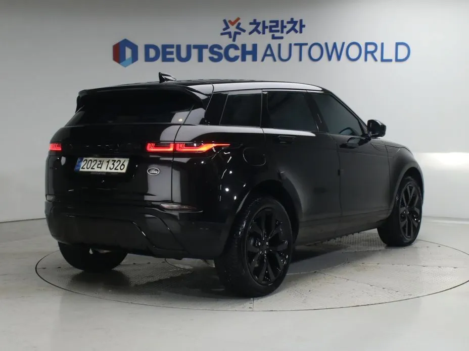 Land Rover Range Rover Evoque — фото 7