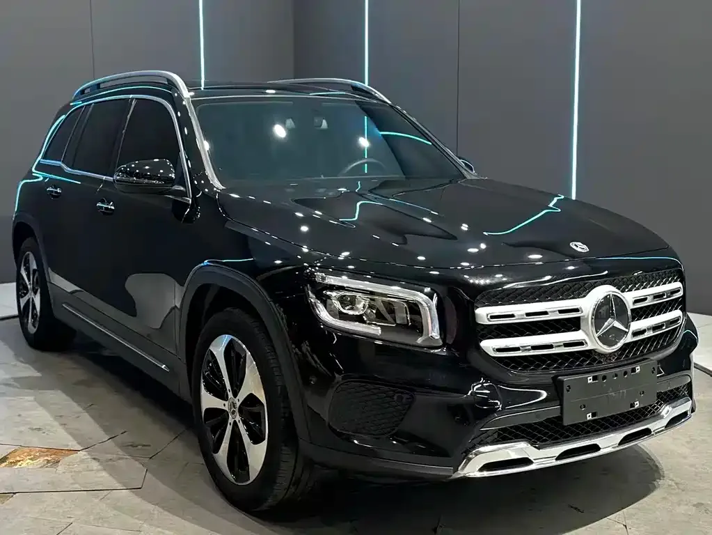 Mercedes-Benz GLB — фото 7