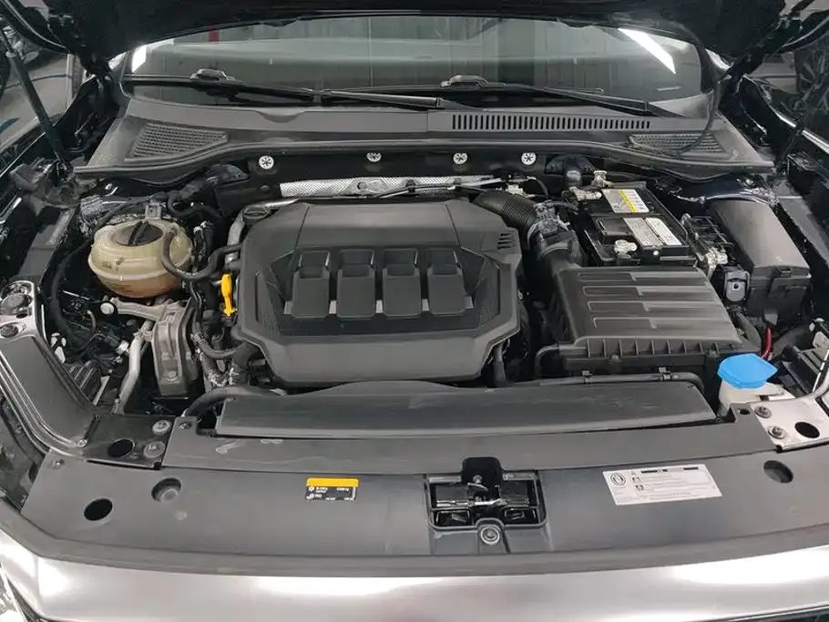 Volkswagen Passat — фото 10