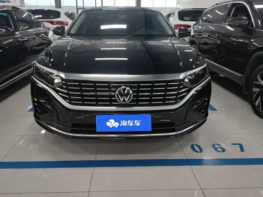 Volkswagen Passat — фото 9