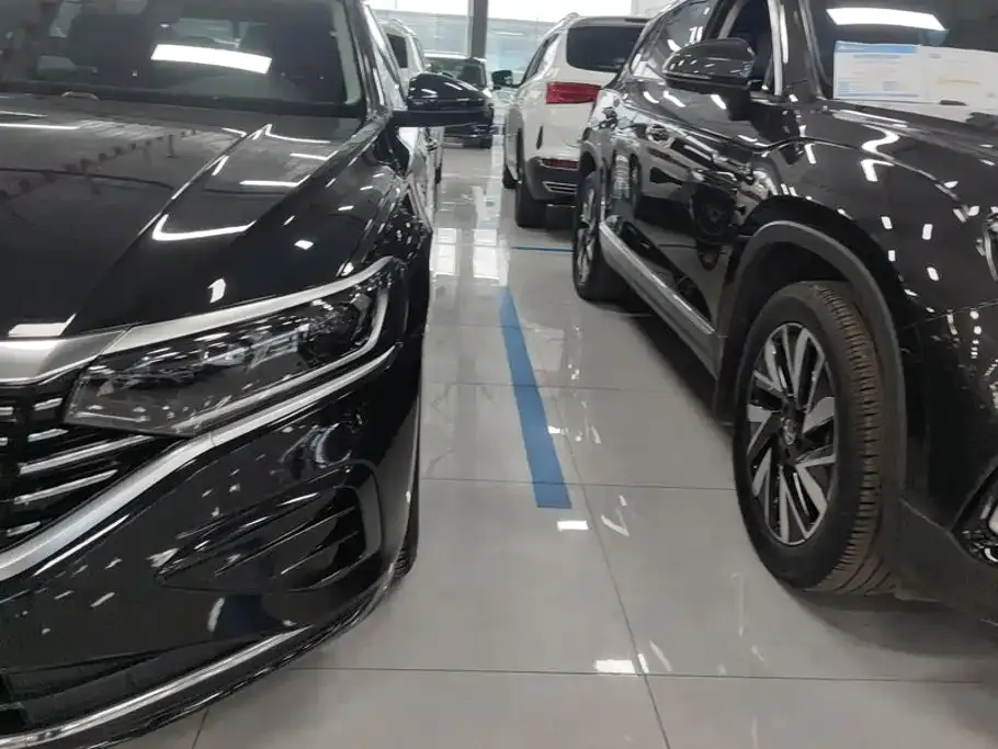 Volkswagen Passat — фото 7