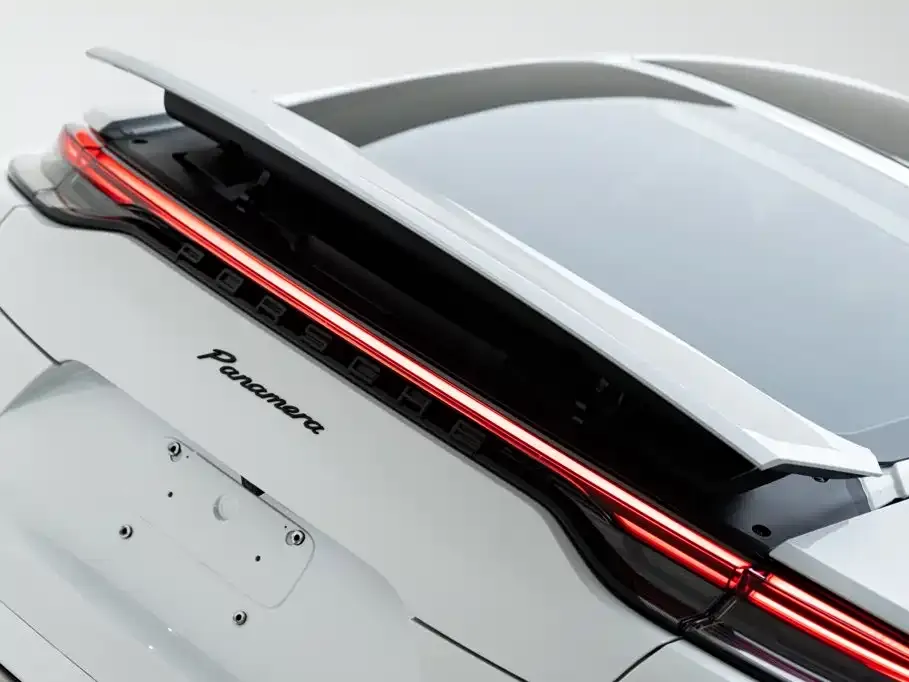 Porsche Panamera — фото 6