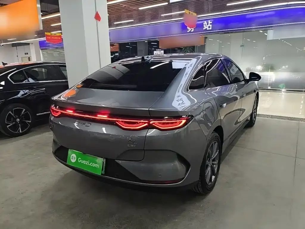 BYD Qin L — фото 7