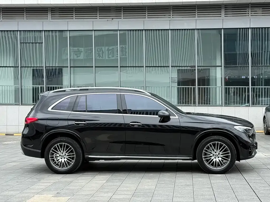 Mercedes-Benz GLC — фото 9