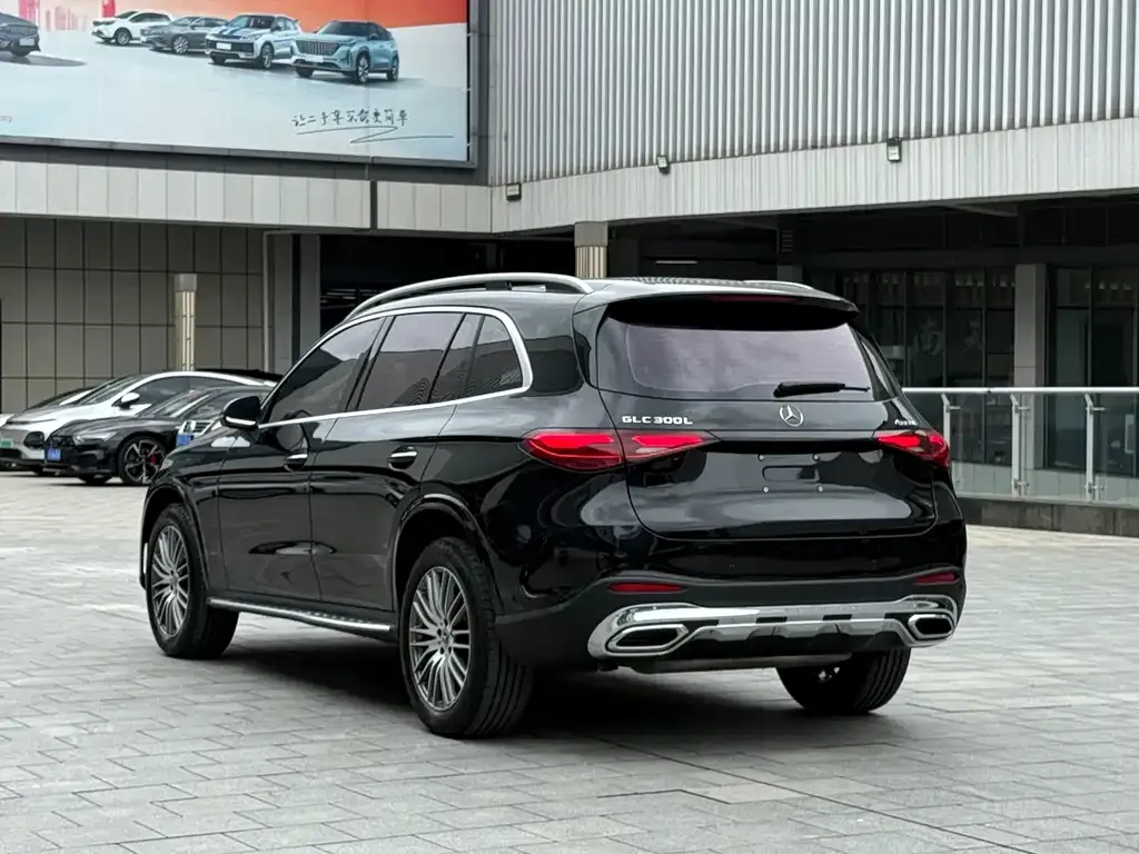 Mercedes-Benz GLC — фото 7