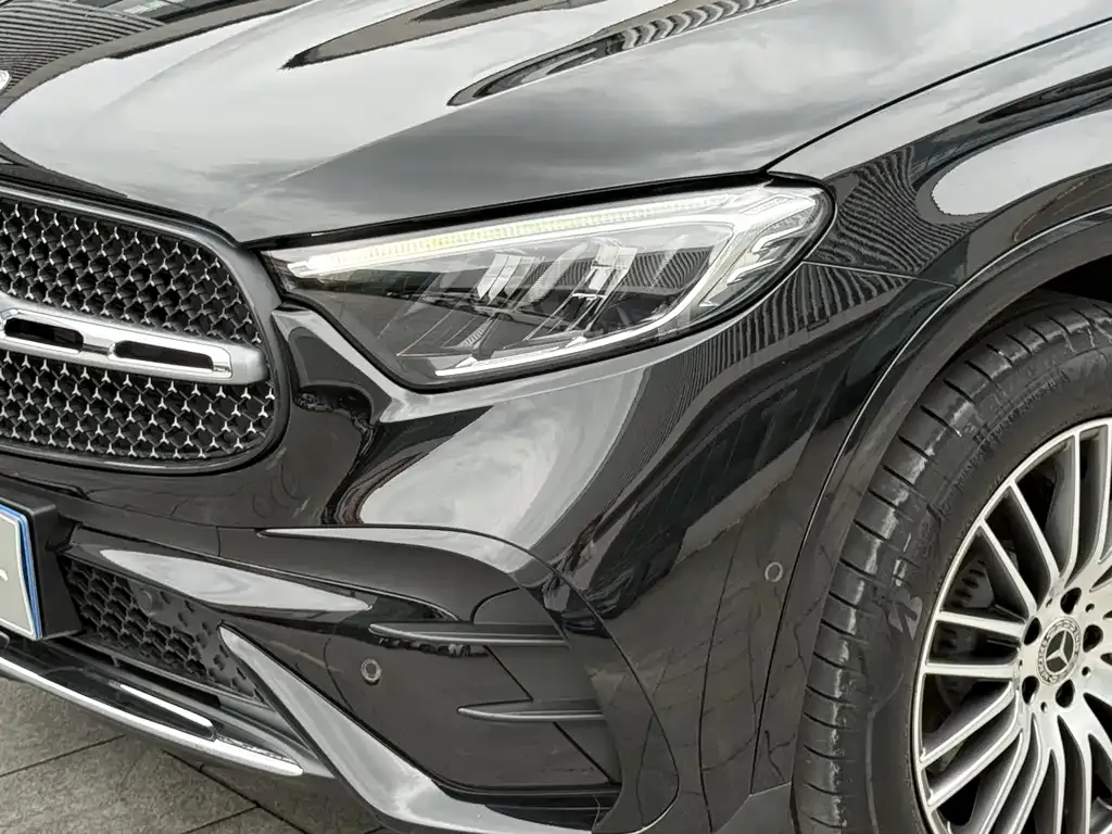 Mercedes-Benz GLC — фото 10