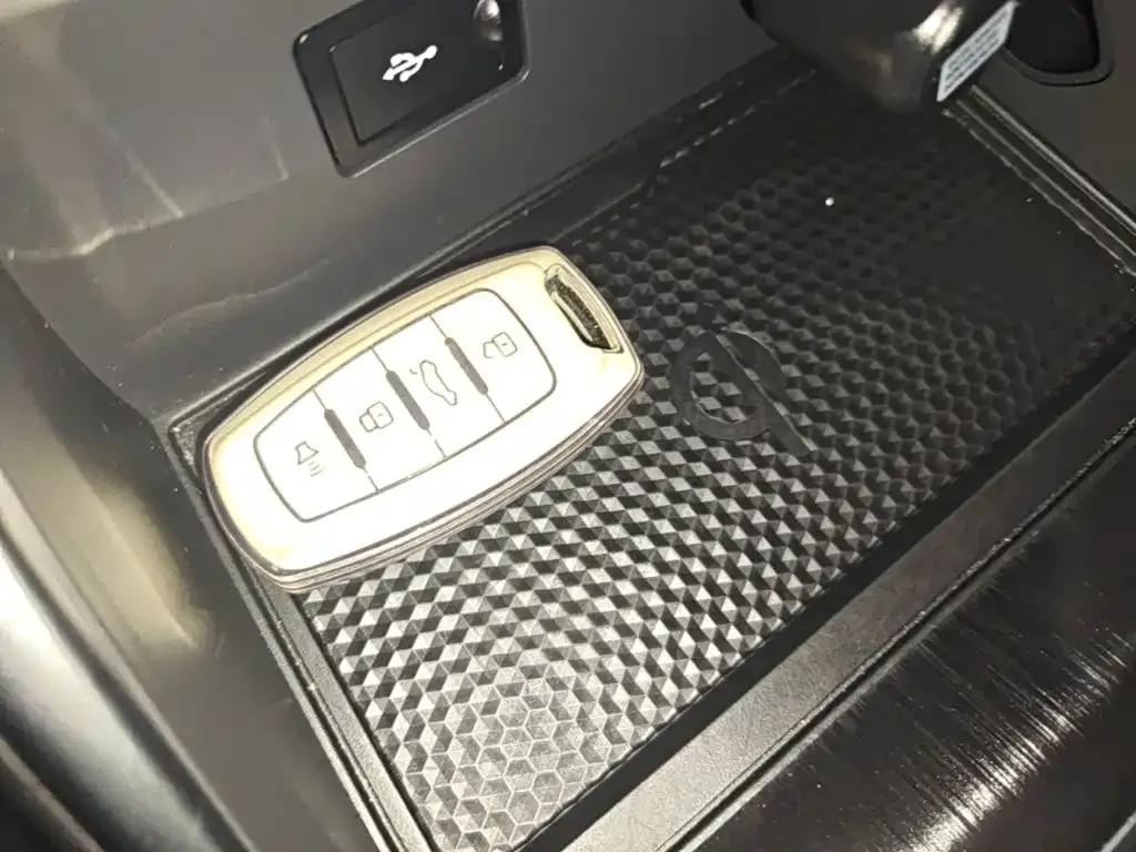 Haval H6 — фото 10