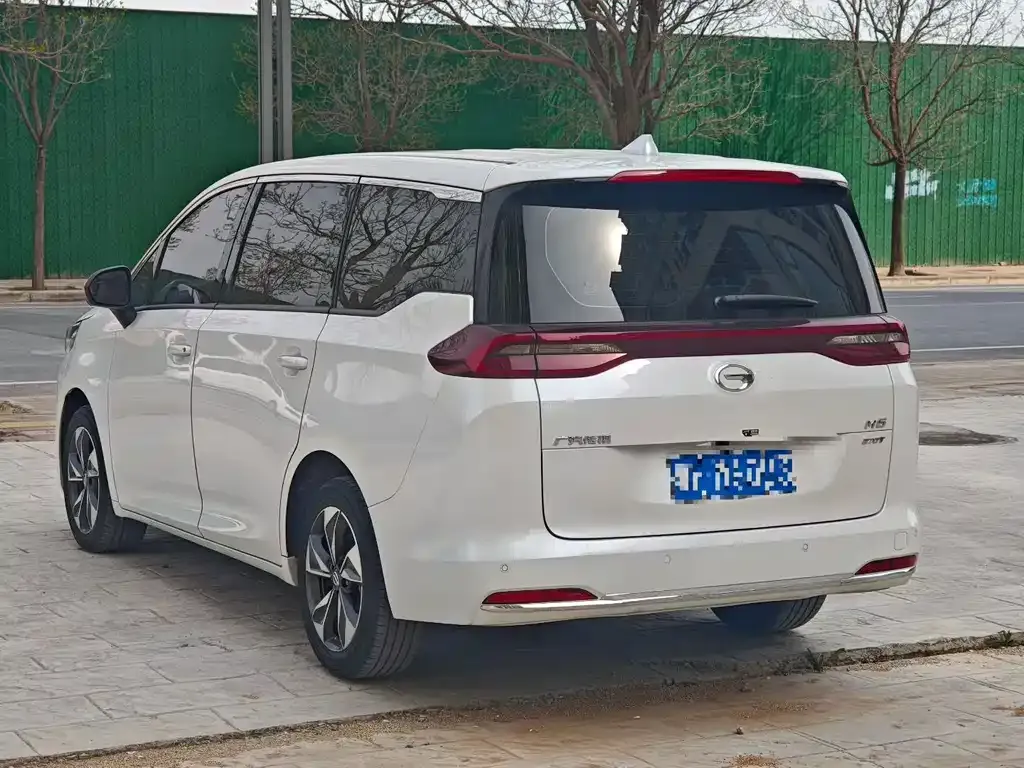 GAC Motor Trumpchi M6 — фото 3