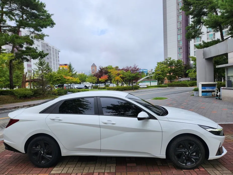 Hyundai AVANTE — фото 5