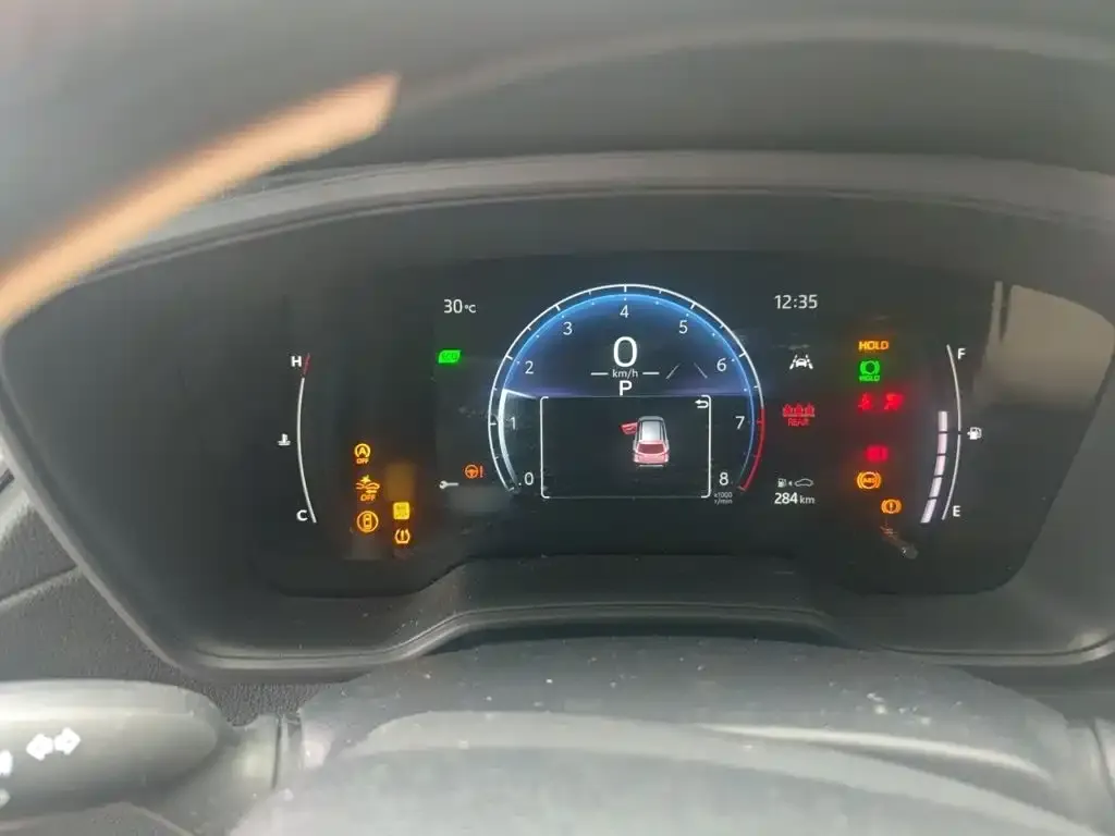 Toyota Corolla Cross — фото 9