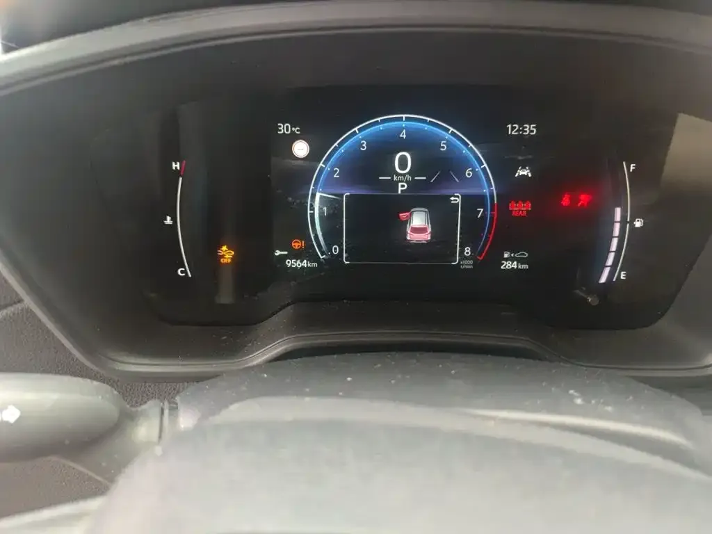Toyota Corolla Cross — фото 4