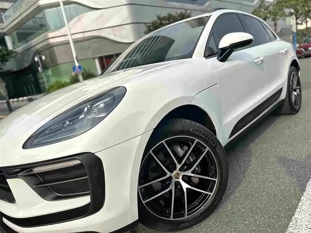 Porsche Macan — фото 8
