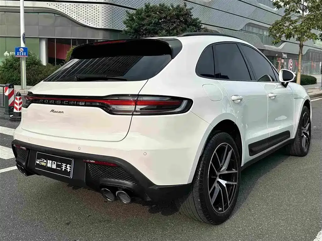 Porsche Macan — фото 5