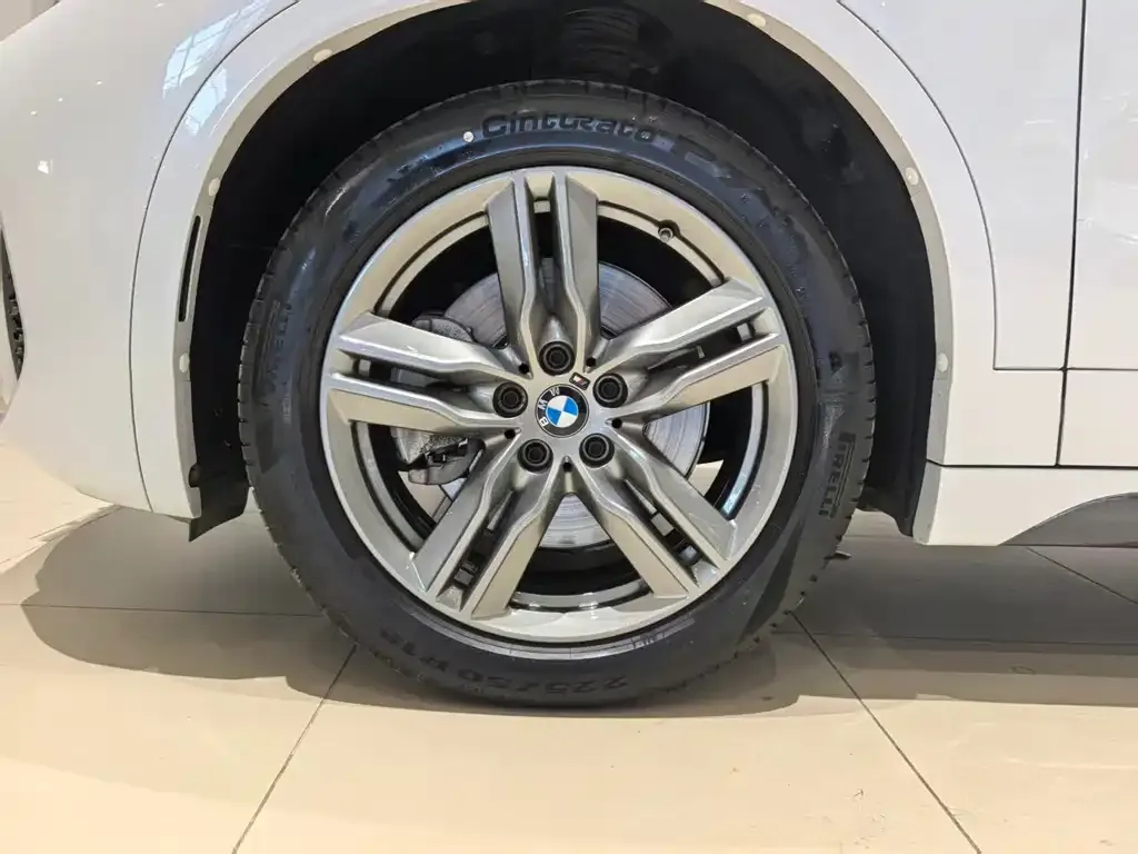 BMW X2 — фото 8