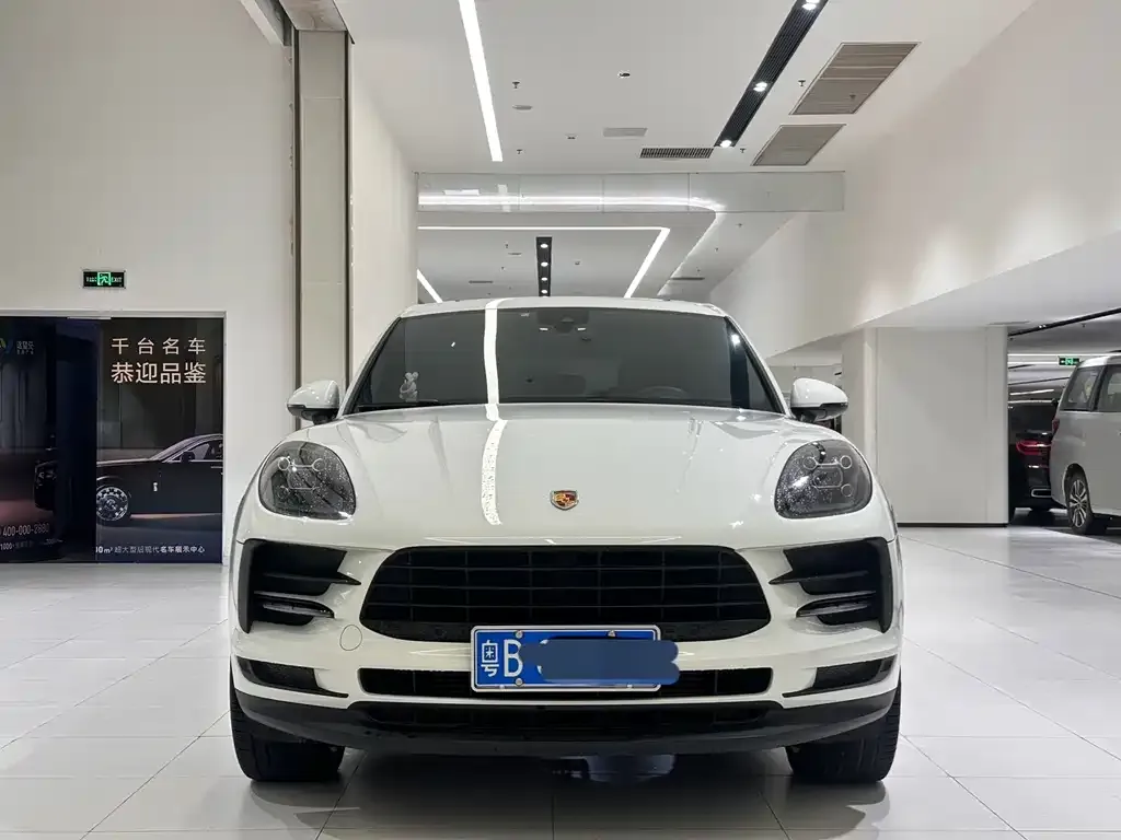 Porsche Macan — фото 8