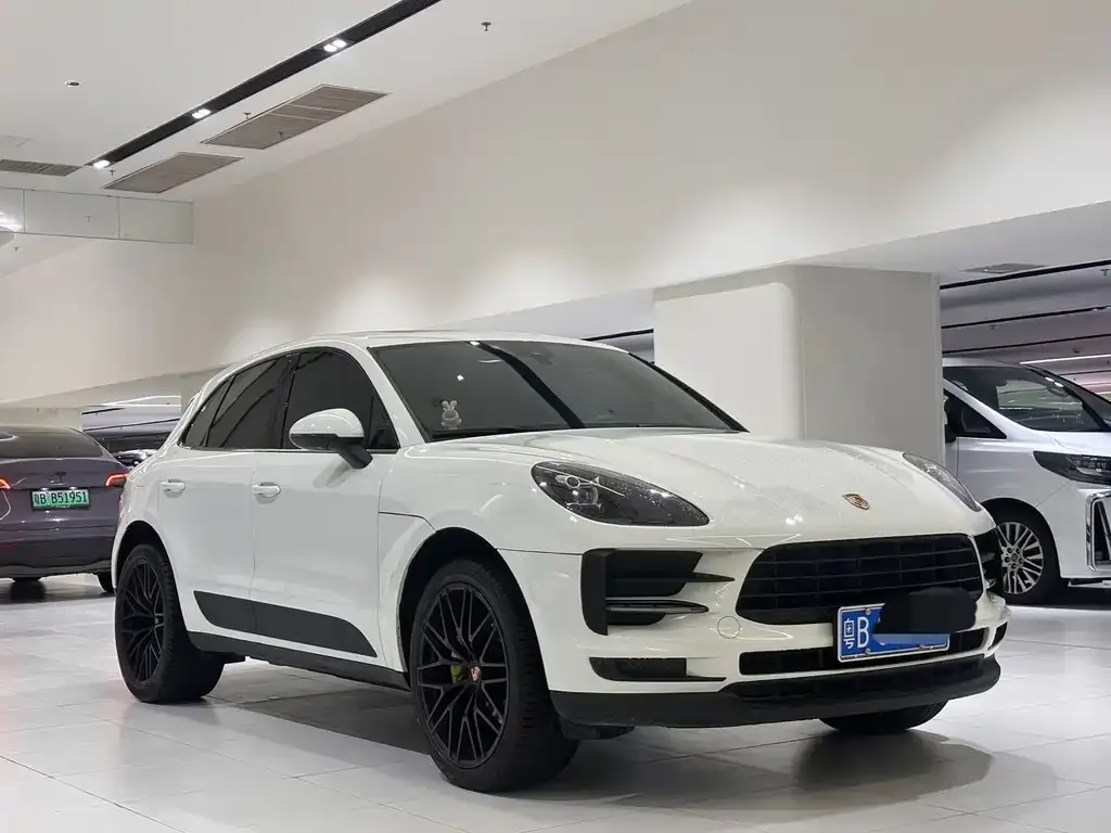 Porsche Macan — фото 10