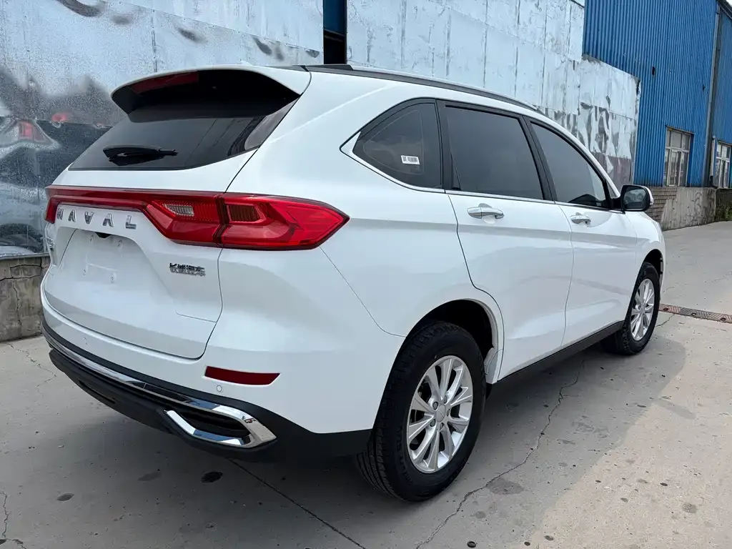 Haval M6 — фото 6