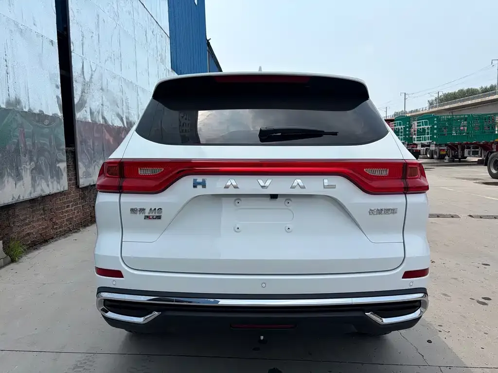 Haval M6 — фото 8