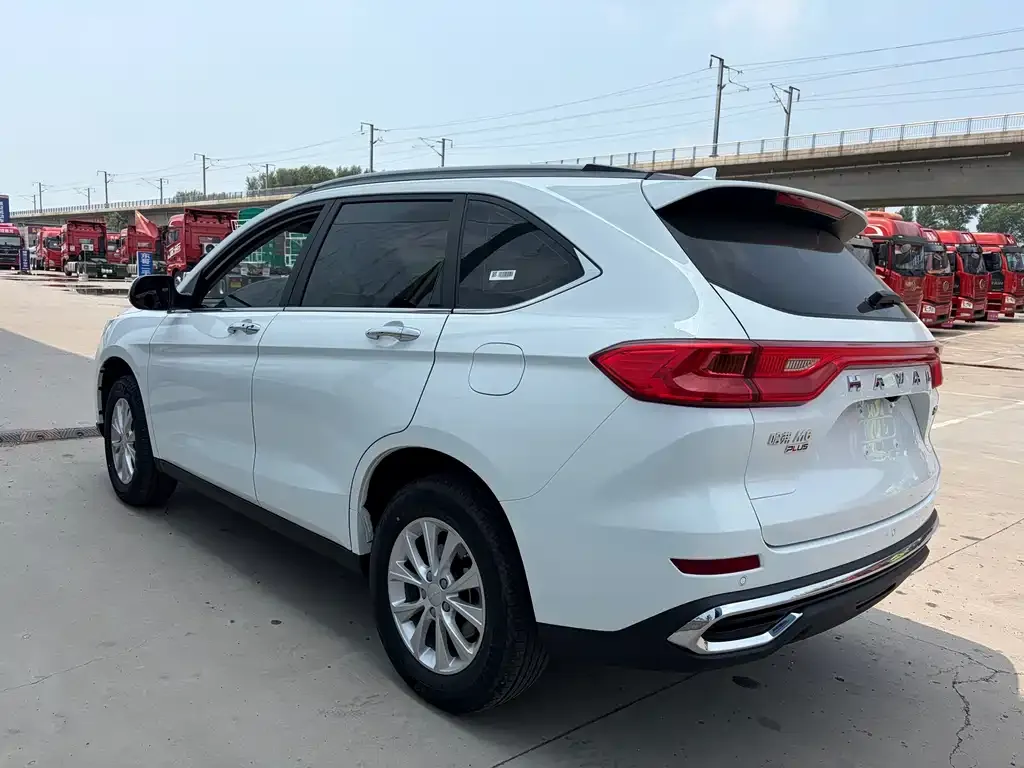 Haval M6 — фото 10