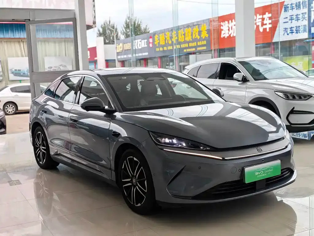 BYD Qin L — фото 8