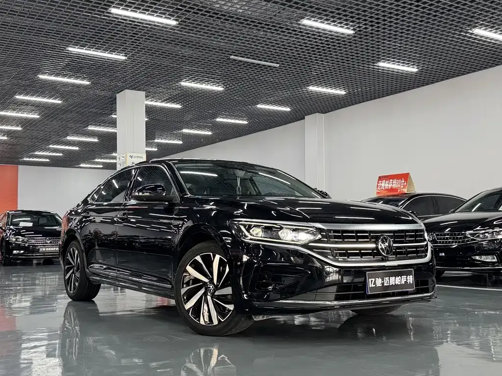 Volkswagen Passat — фото 4