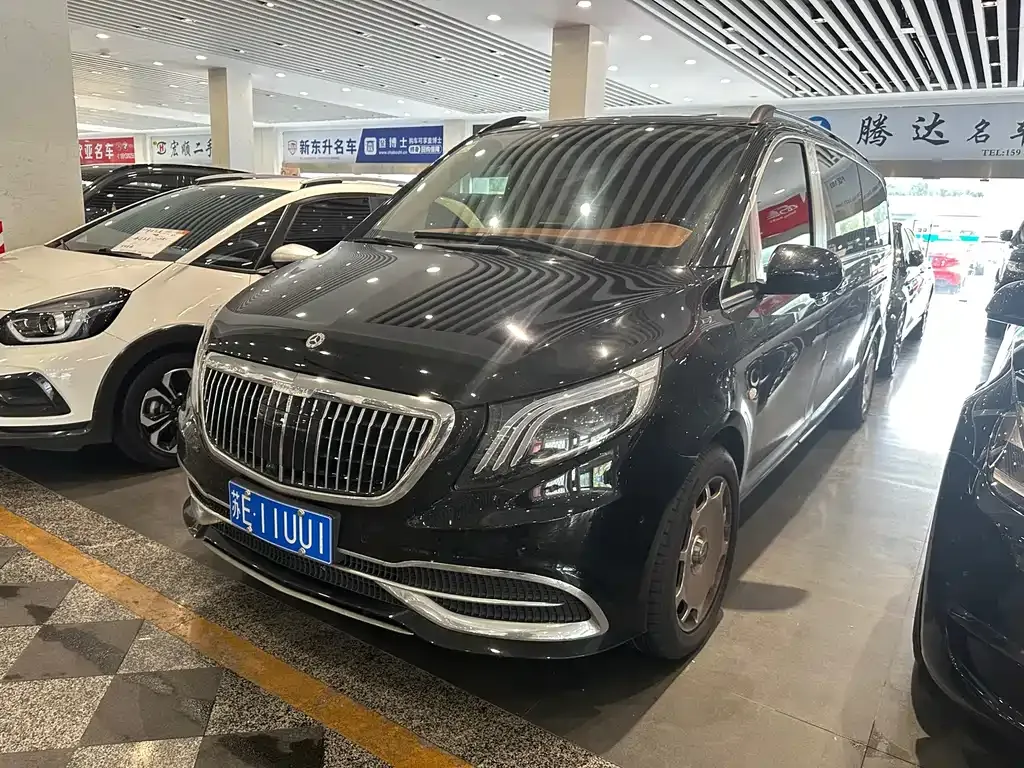 Mercedes-Benz Vito — фото 1