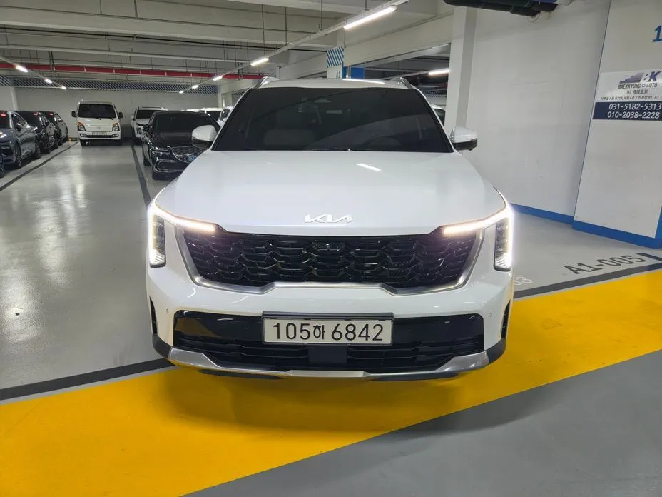 Kia Sorento — фото 1