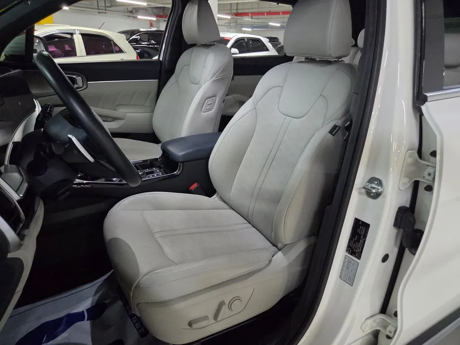 Kia Sorento — фото 3