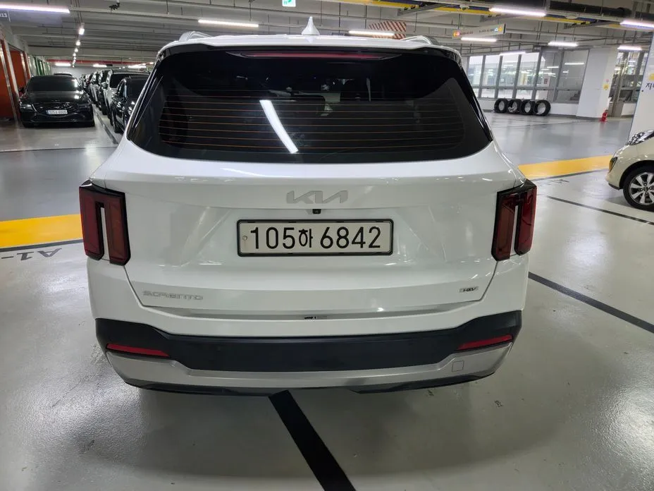 Kia Sorento — фото 7