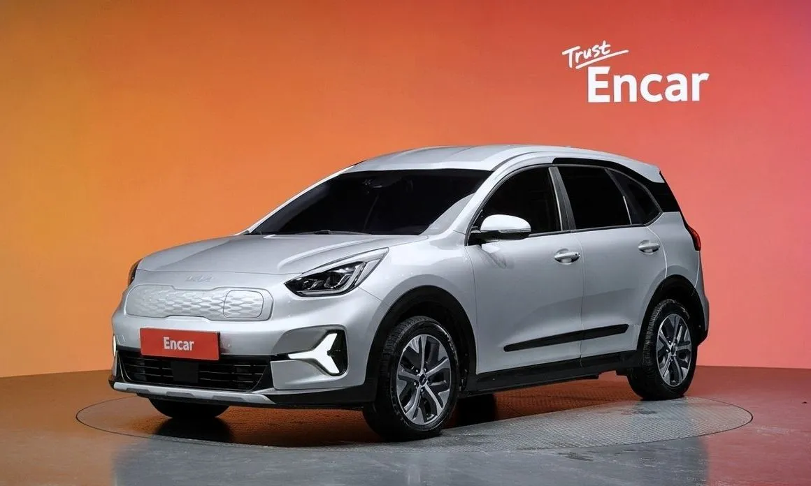 Kia Niro — фото 1