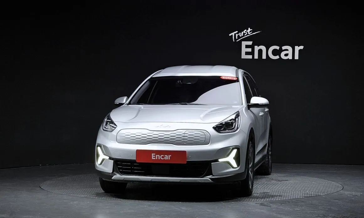 Kia Niro — фото 6