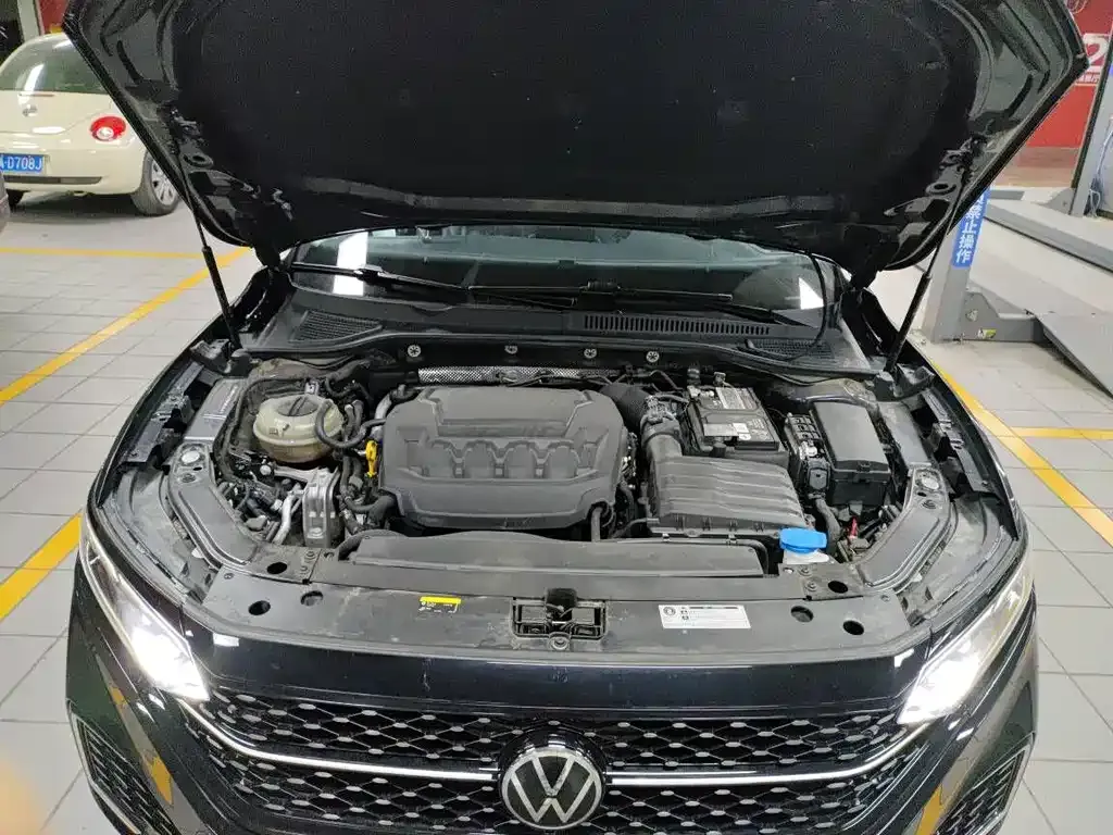 Volkswagen Passat — фото 6