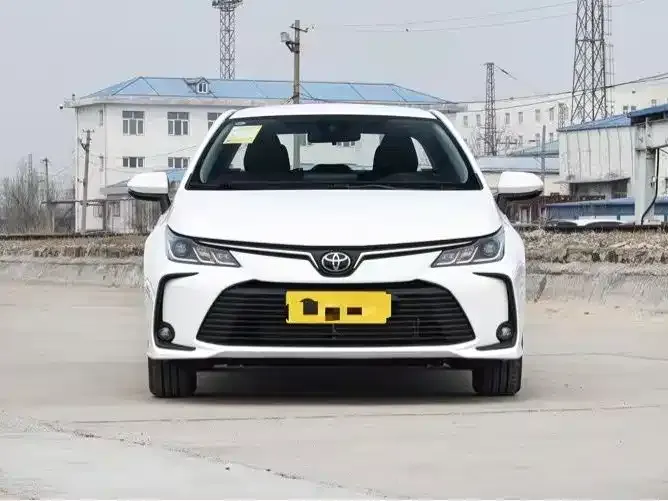Toyota Corolla — фото 2