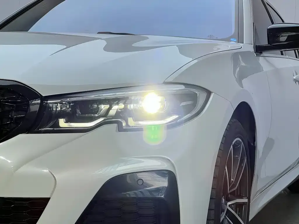 BMW 3 Series — фото 10