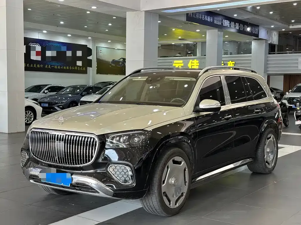Mercedes-Benz GLS — фото 1